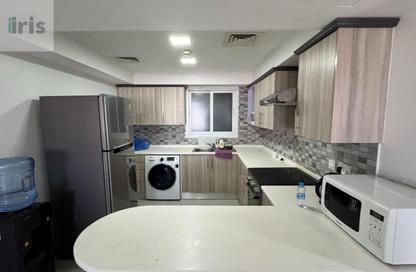 Apartment - 2 Bedrooms - 2 Bathrooms for rent in Al Juffair - Capital Governorate