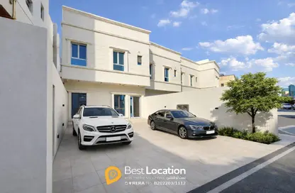 Villa - 4 Bedrooms - 5 Bathrooms for sale in Hamad Town - Northern Governorate