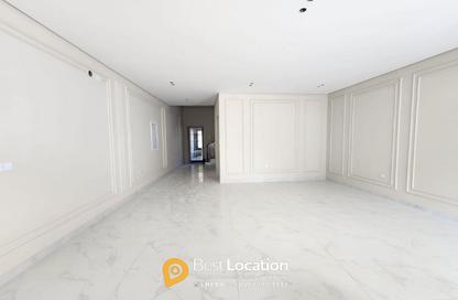 Villa - 4 Bedrooms - 5 Bathrooms for sale in Hamad Town - Northern Governorate