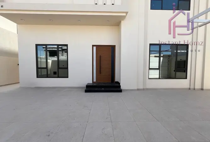 57348002 - Property Image 2