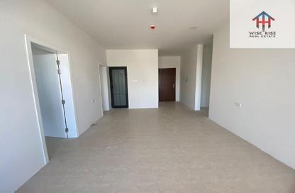 Apartment - 3 Bedrooms - 3 Bathrooms for rent in West Riffa - Riffa - Southern Governorate