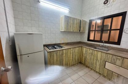 Apartment - 2 Bedrooms - 2 Bathrooms for rent in Gufool - Manama - Capital Governorate