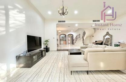 Villa - 4 Bedrooms - 6 Bathrooms for rent in Busaiteen - Muharraq Governorate