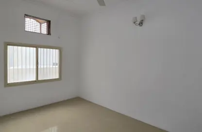 Apartment - 2 Bedrooms - 2 Bathrooms for rent in Alhajiyat - Riffa - Southern Governorate