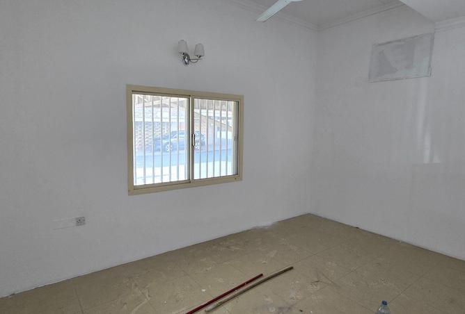 992257 - Property Image 3