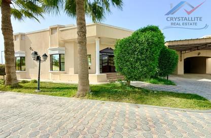 Villa - 4 Bedrooms - 4 Bathrooms for rent in Janabiya - Northern Governorate Villa - 4 Bedrooms - 4 Bathrooms for rent in Janabiya - Northern Governorate