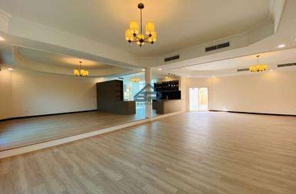 Compound - 4 Bedrooms - 4 Bathrooms for rent in Barbar - Northern Governorate