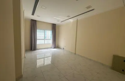 Apartment - 2 Bedrooms - 2 Bathrooms for rent in Tubli - Central Governorate