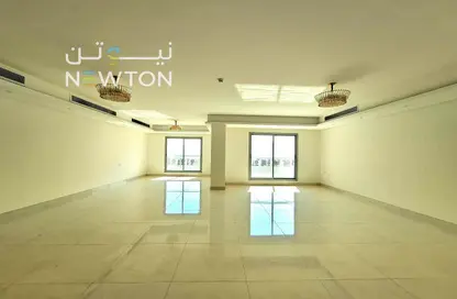 شقة - 3 غرف نوم - 4 حمامات للبيع في الحد - المحرق