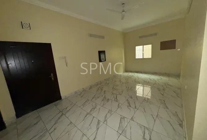 54262844 - صورة العقار 2
