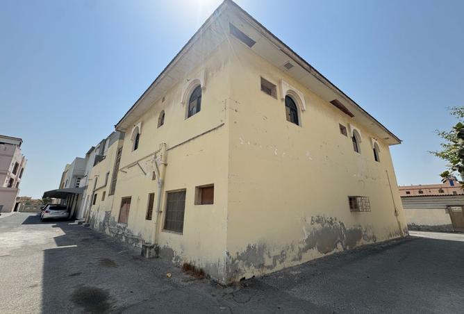 56423609 - Property Image 2