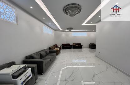 Apartment - 4 Bedrooms - 2 Bathrooms for rent in Adliya - Manama - Capital Governorate