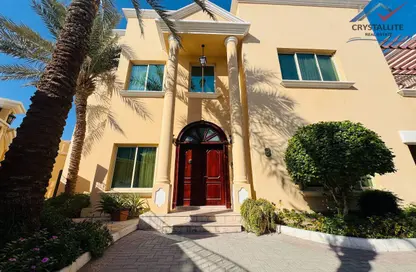 Villa - 3 Bedrooms - 5 Bathrooms for rent in Al Burhama - Manama - Capital Governorate