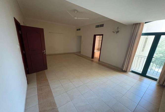 51174120 - Property Image 3