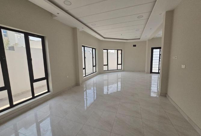 51956932 - Property Main Image