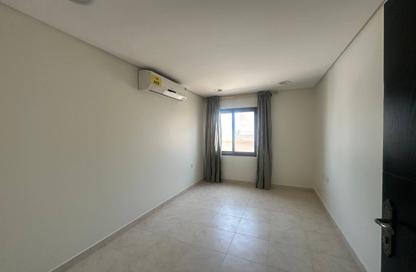 Apartment - 3 Bedrooms - 3 Bathrooms for rent in Janabiya - Northern Governorate