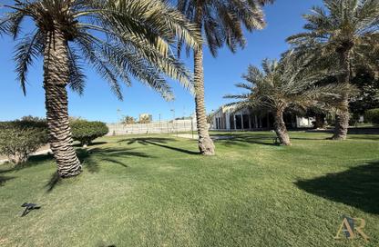 مجمع سكني - 3 غرف نوم - 3 حمامات للايجار في نبيه صالح - محافظة العاصمة
