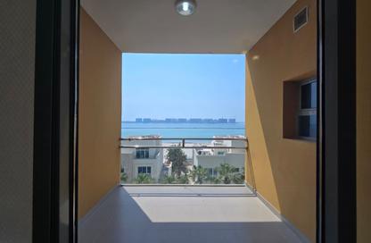 Duplex - 3 Bedrooms - 5 Bathrooms for rent in Amwaj Avenue - Amwaj Islands - Muharraq Governorate Duplex - 3 Bedrooms - 5 Bathrooms for rent in Amwaj Avenue - Amwaj Islands - Muharraq Governorate