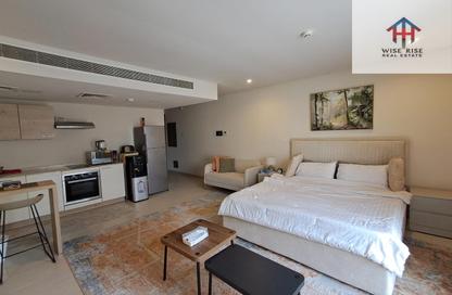 Apartment - Studio - 1 Bathroom for rent in Busaiteen - Muharraq Governorate