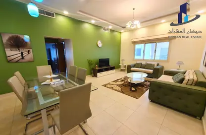 Apartment - 2 Bedrooms - 2 Bathrooms for rent in Al Juffair - Capital Governorate