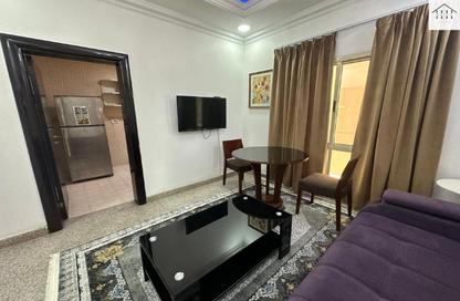 Apartment - 1 - 1 for rent in Seef - Capital Governorate