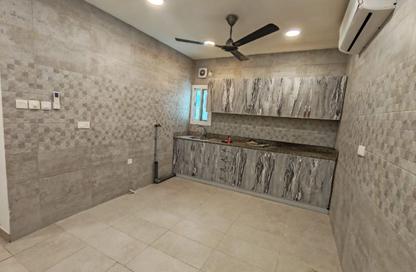 Apartment - Studio - 1 Bathroom for rent in Busaiteen - Muharraq Governorate Apartment - Studio - 1 Bathroom for rent in Busaiteen - Muharraq Governorate