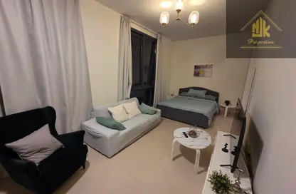 Apartment - 1 Bathroom for rent in Marassi Al Bahrain - Diyar Al Muharraq - Muharraq Governorate