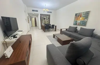 Apartment - 2 Bedrooms - 2 Bathrooms for rent in Al Juffair - Capital Governorate