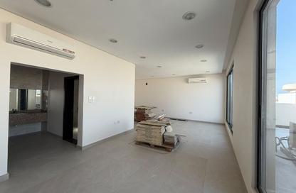 Apartment - Studio - 1 for rent in Saar - Northern Governorate