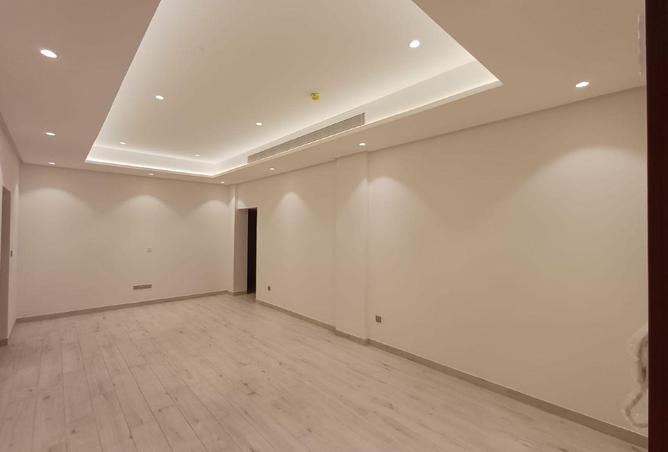 2Oa8GAufOVc - Property Main Image