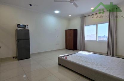 Apartment - Studio - 1 Bathroom for rent in Hidd - Muharraq Governorate