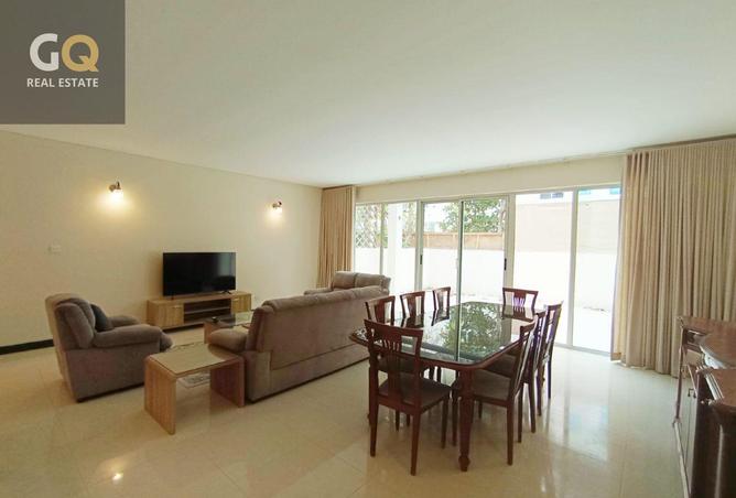 53711042 - Property Image 2