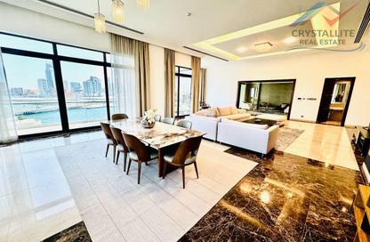 Penthouse - 4 Bedrooms - 6 Bathrooms for rent in Reef Island - Capital Governorate