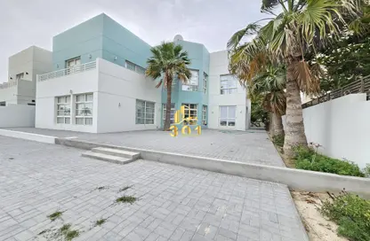 Compound - 4 Bedrooms - 5 Bathrooms for rent in Riffa Views - Riffa - Southern Governorate