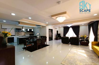 Apartment - 4 - 4 for rent in Al Juffair - Capital Governorate