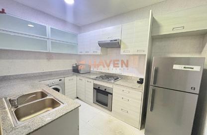 Apartment - 2 Bedrooms - 2 Bathrooms for rent in Al Juffair - Capital Governorate