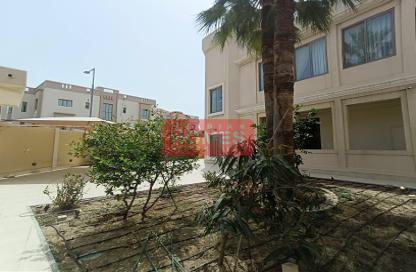 Villa - 5 Bedrooms - 5 Bathrooms for rent in Tubli - Central Governorate