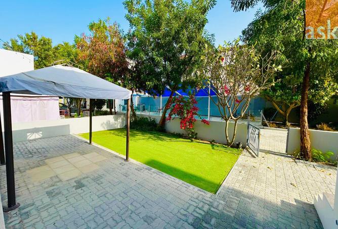 52038108 - Property Image 2