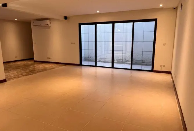 54597667 - Property Image 3