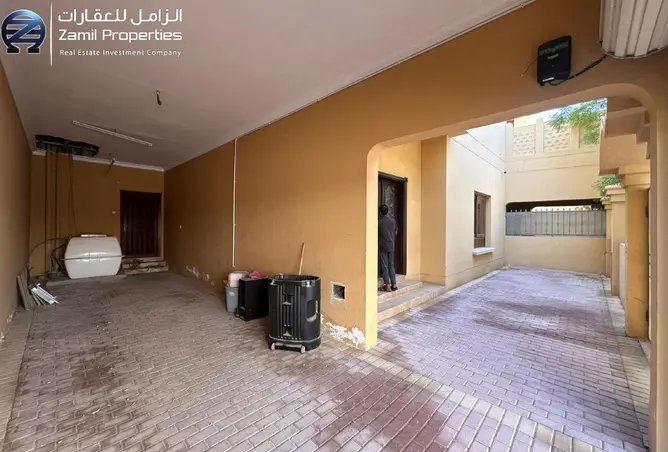 54261808 - Property Image 2
