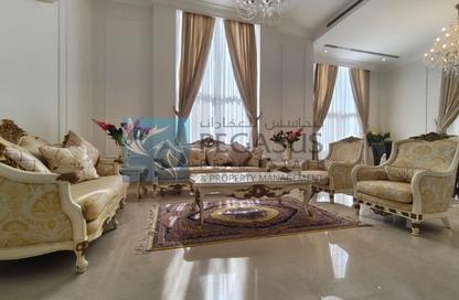 Villa - 6 - 7+ for rent in Saar - Northern Governorate