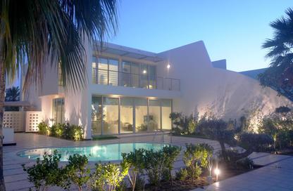 Villa - 3 - 6 for sale in Murjan 1 (Phase 1 and 2) - Durrat Al Bahrain - Southern Governorate