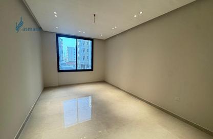 Apartment - 5 Bedrooms - 4 Bathrooms for sale in Hidd - Muharraq Governorate Apartment - 5 Bedrooms - 4 Bathrooms for sale in Hidd - Muharraq Governorate
