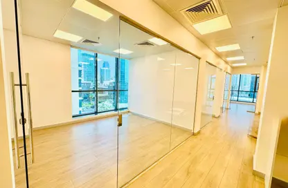 مكتب - 4 غرف نوم - 2 حمامات للايجار في السيف - محافظة العاصمة