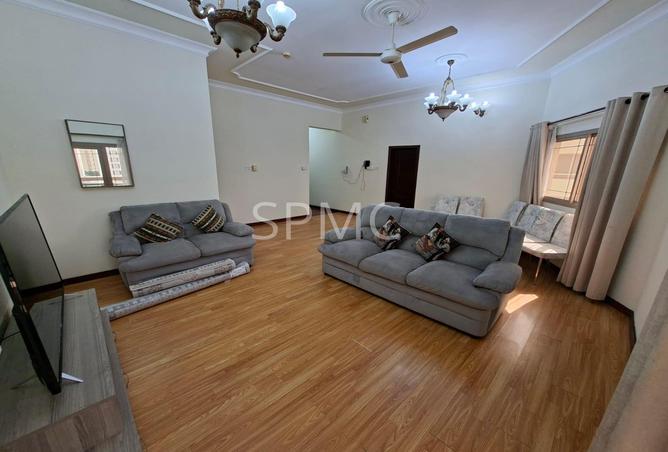 1002097 - Property Image 2