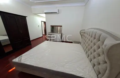 Apartment - 2 Bedrooms - 2 Bathrooms for rent in Mahooz - Manama - Capital Governorate