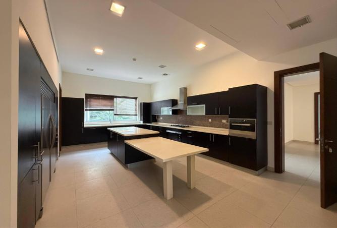 53241123 - Property Image 2