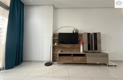 Apartment - 1 Bedroom - 2 Bathrooms for rent in Al Juffair - Capital Governorate