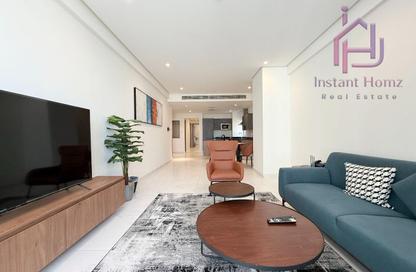 Apartment - 2 Bedrooms - 4 Bathrooms for rent in Al Juffair - Capital Governorate