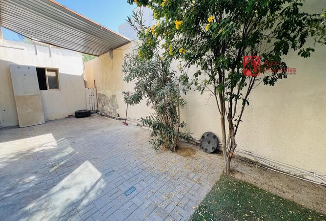 1002979 - Property Image 3